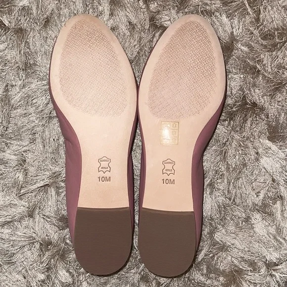 Two pairs of Tory Burch Ballet Flats. Dusted Pink and Cream. - Picture 5 of 10